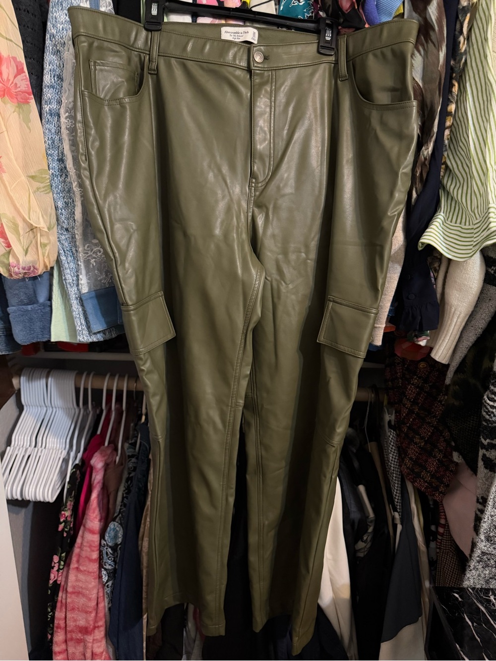 Abercrombie & Fitch Olive Green Faux Leather Cargo Pants 36/22
